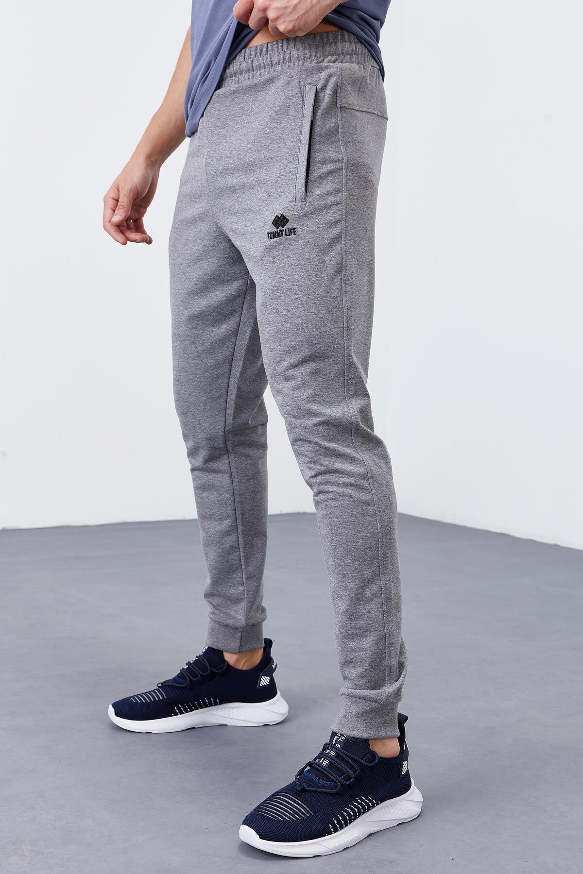 Grey Melange zippered pocketed short-sleeved jogger male tracksuit Pants