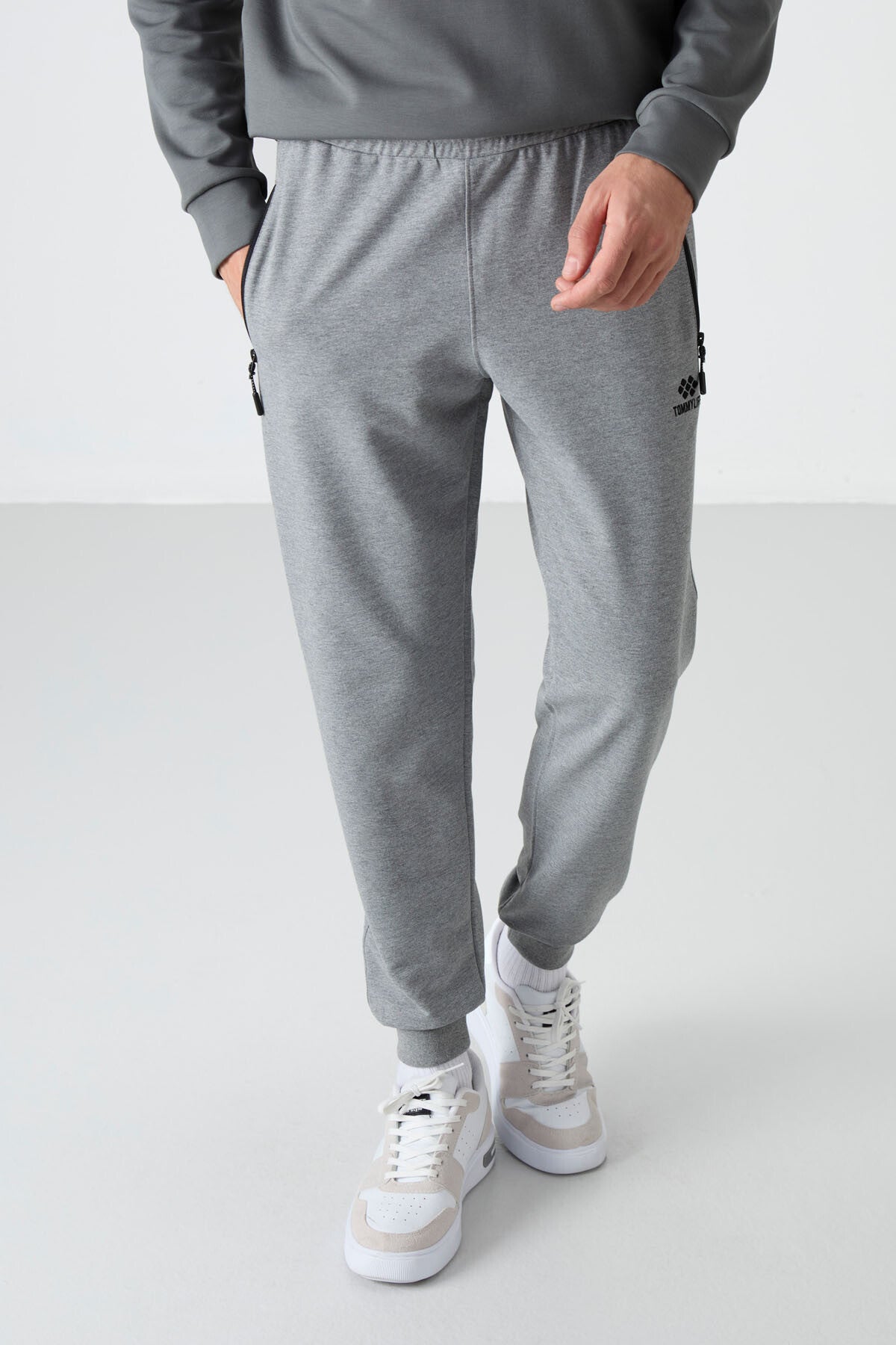 Grey Melange Zippered Standard Fit Jogger Men's Tracksuit Bottom - 84587