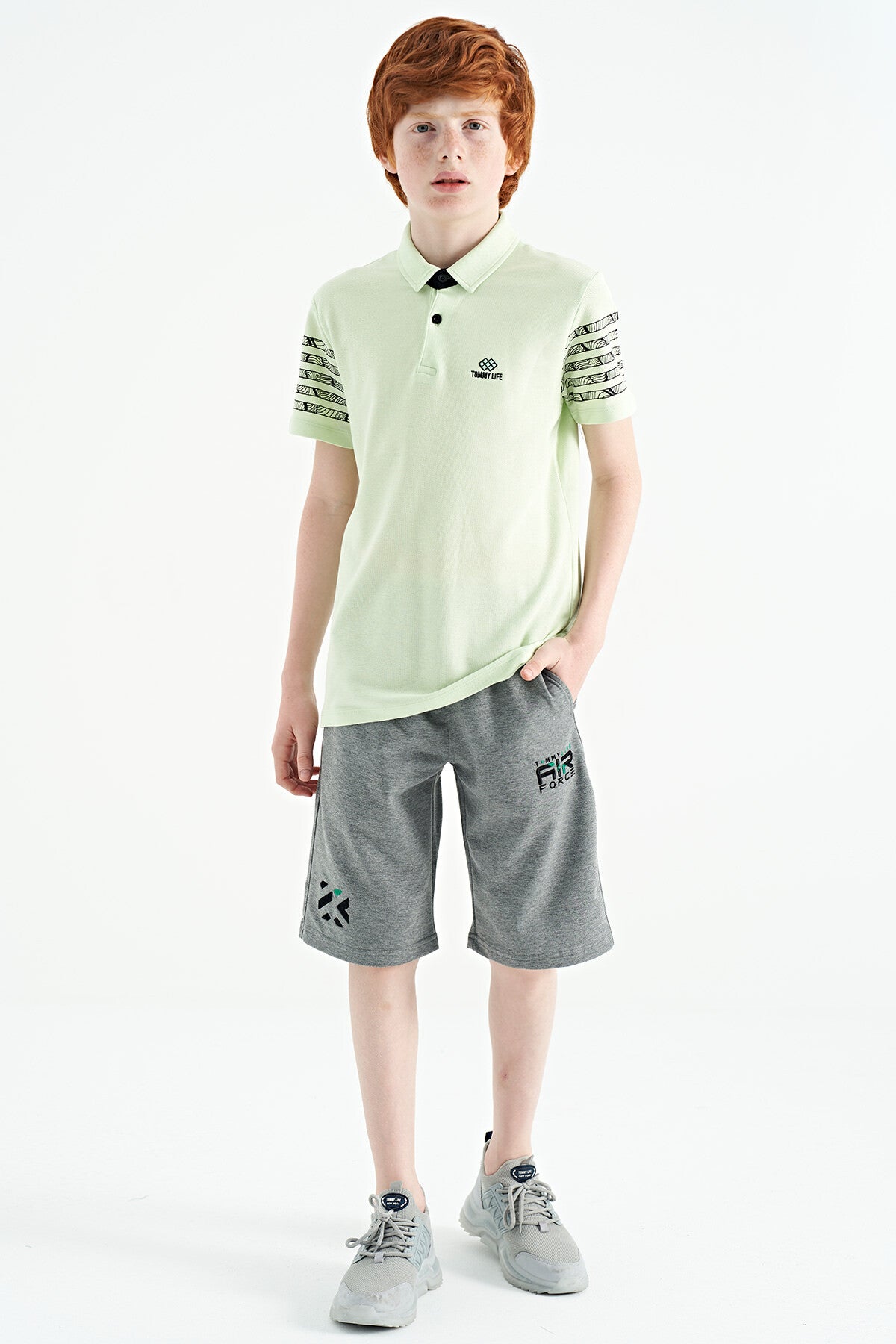 Grey Melange Hidden Pocket Detailed Embroidered Pattern Laced Standard Fit Boys Shorts - 10886