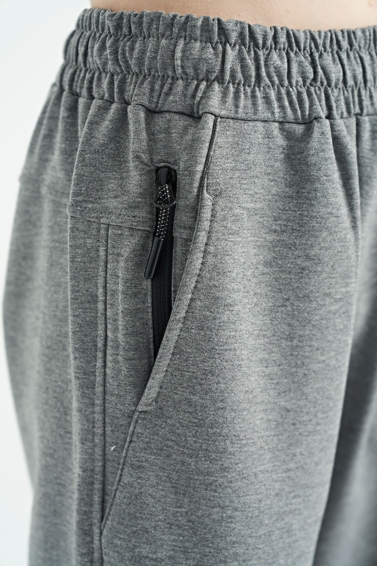 Grey Melange Hidden Pocket Detailed Embroidered Pattern Laced Standard Fit Boys Shorts - 10886