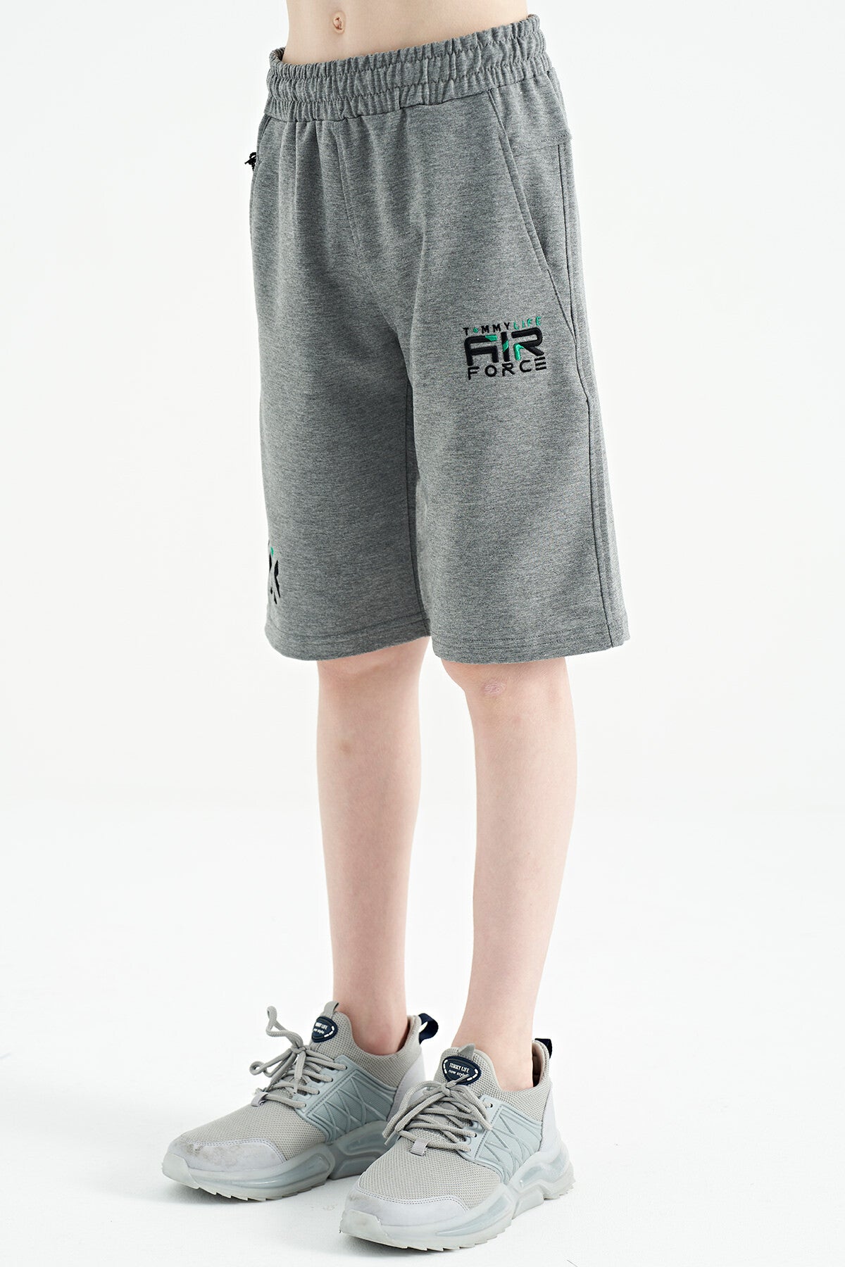 Grey Melange Hidden Pocket Detailed Embroidered Pattern Laced Standard Fit Boys Shorts - 10886