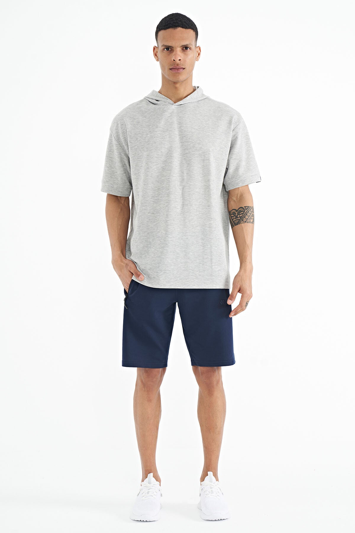 Grey Hooded Sleeve Label Detailed Oversize Men's T-shirt - 88179