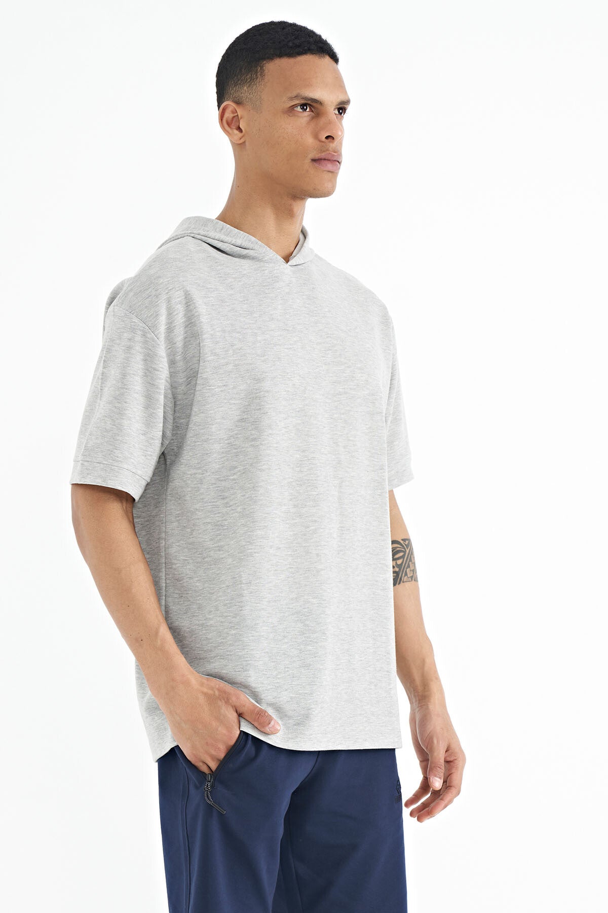 Grey Hooded Sleeve Label Detailed Oversize Men's T-shirt - 88179
