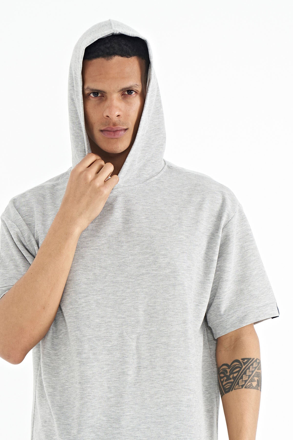 Grey Hooded Sleeve Label Detailed Oversize Men's T-shirt - 88179