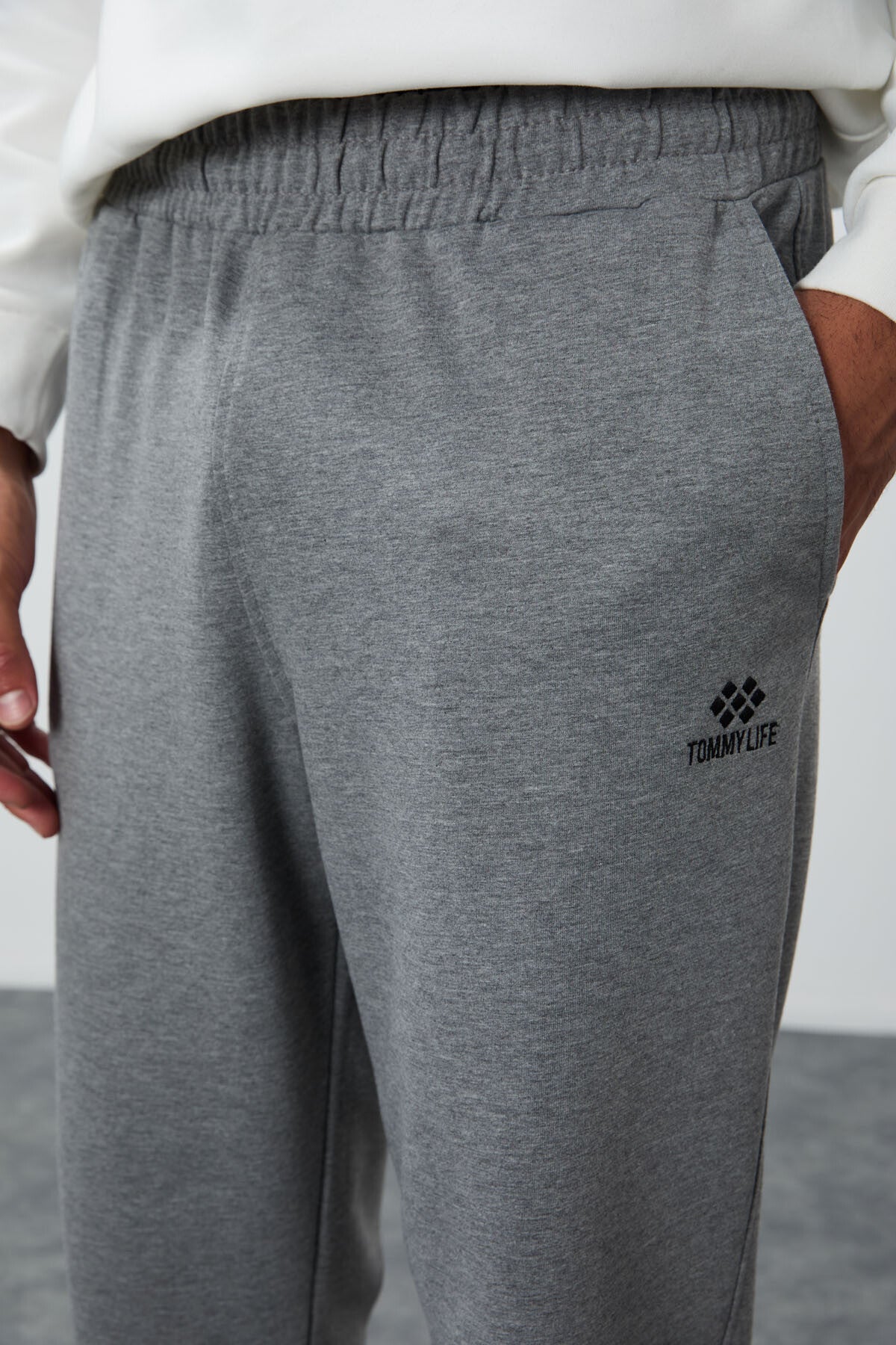 Classic Grey Melange Classic Cuffed Standard Fit Men's Tracksuit Bottom - 84652