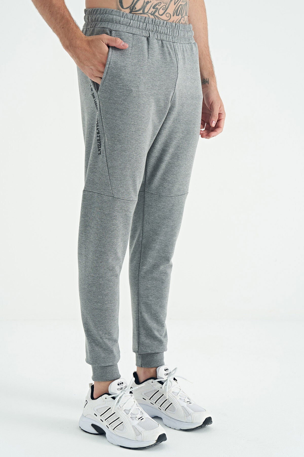 Nigel Grey Melange Standard Fit Men's Tracksuit Bottom - 84916