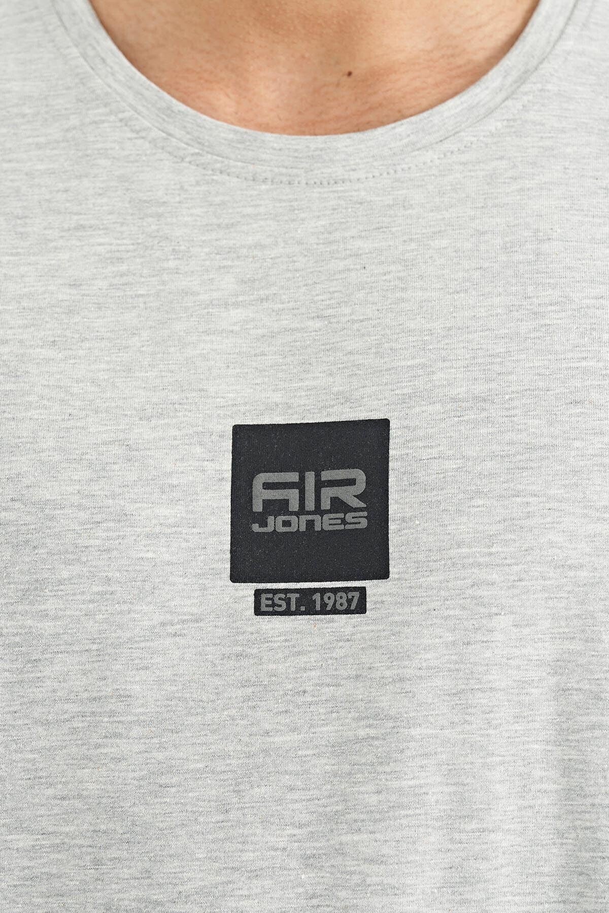 Standard Fit Men's T-Shirt - 88210
