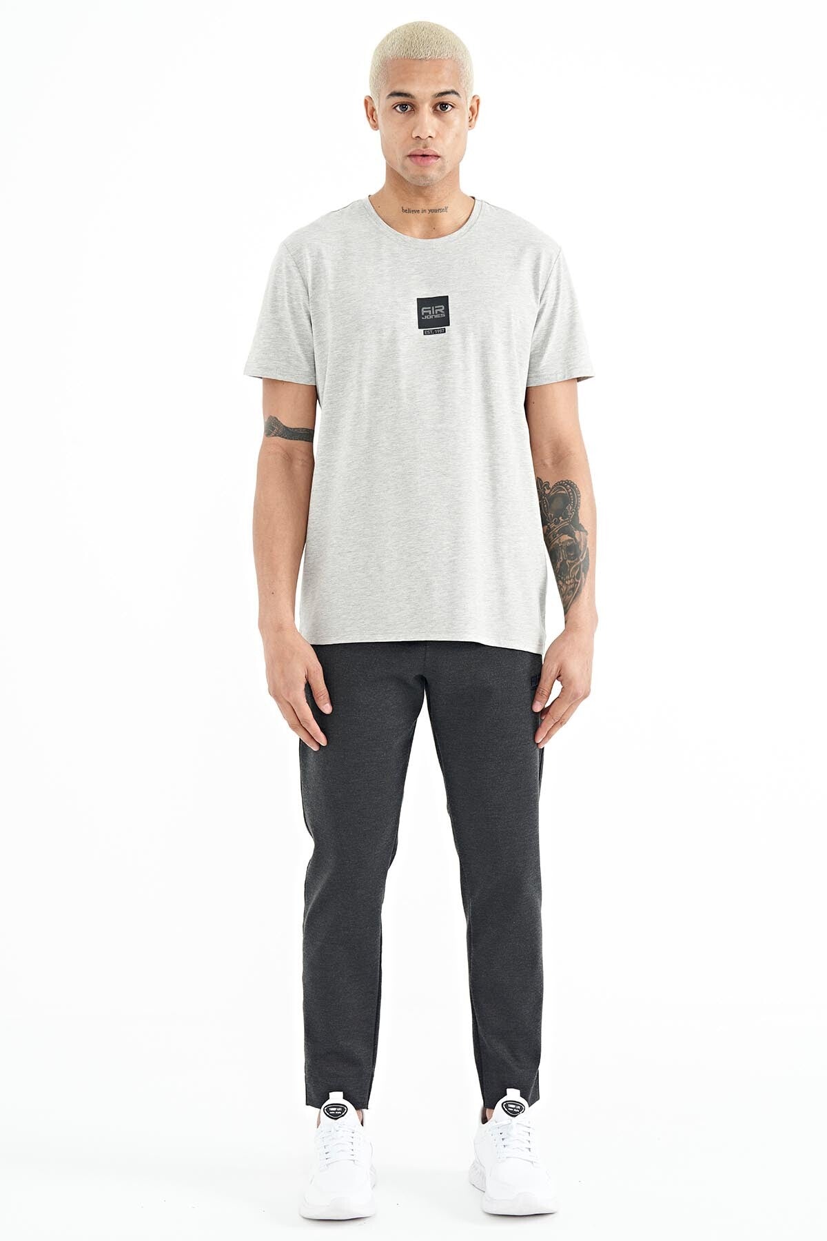 Standard Fit Men's T-Shirt - 88210