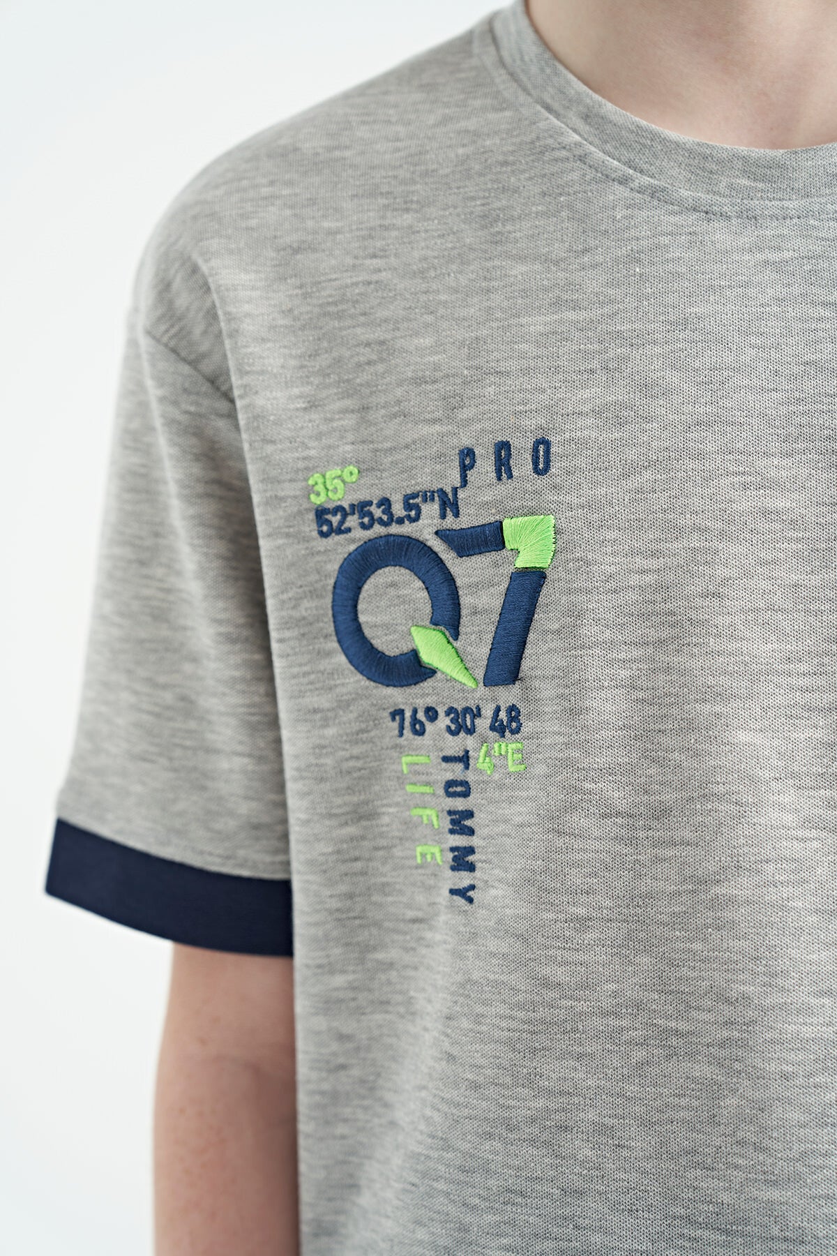 Grey Melange Round Neck Oversize Print Detailed Boys' T-Shirt - 11152