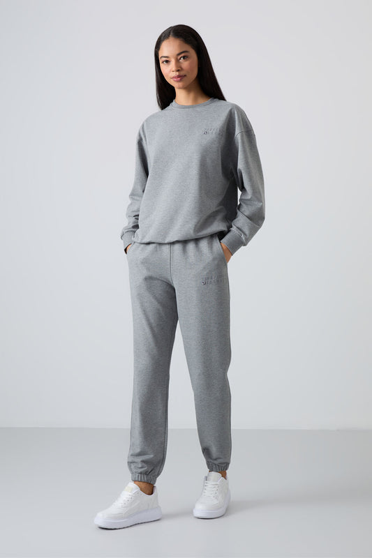 Grey Melange Basic Cotton Round Neck Oversize Elastic Cuffed Women's Tracksuit Set - 95287