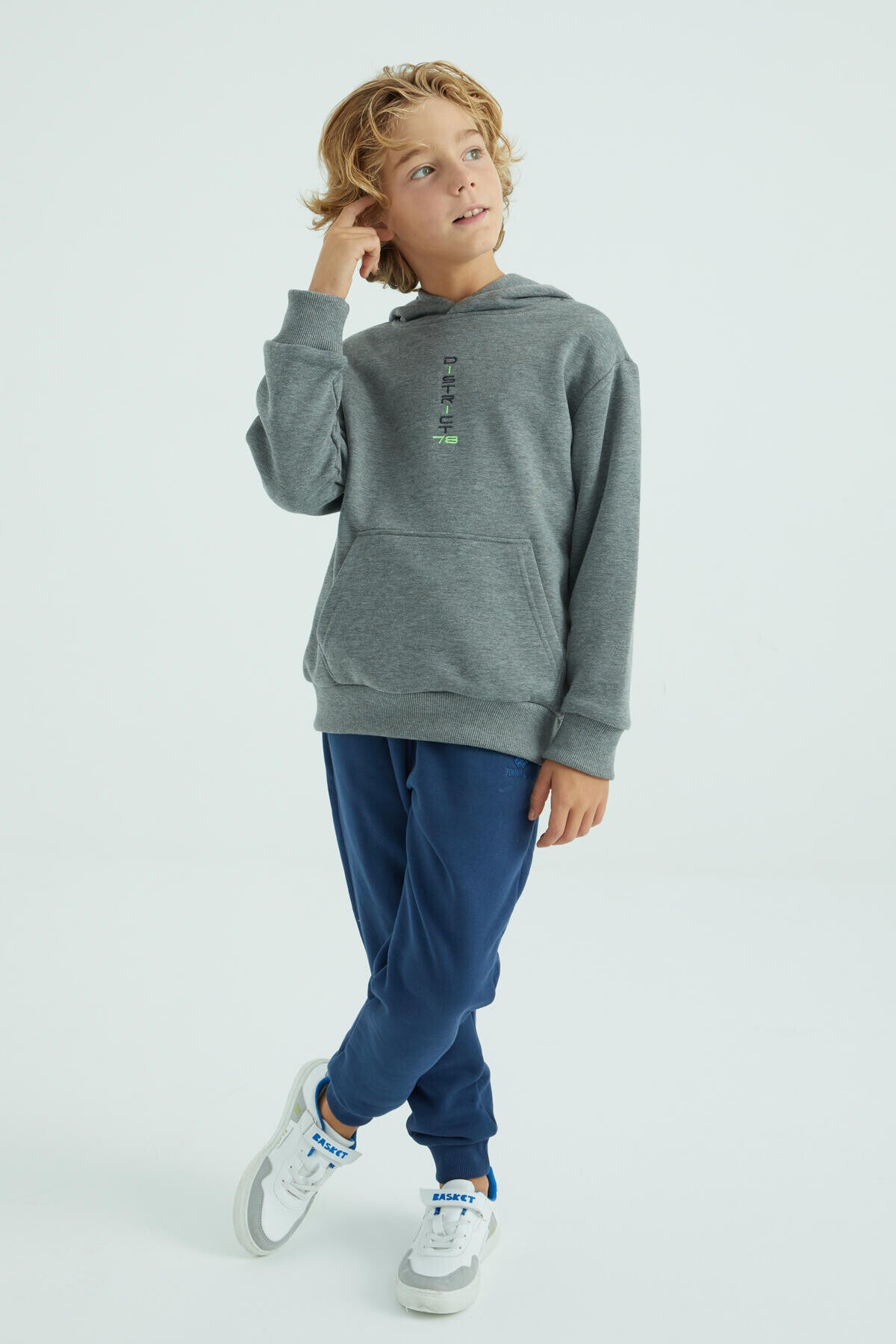 Grey Melange Front and Hooded Detailed Standard Cut Boys Sweatshirt - 11037