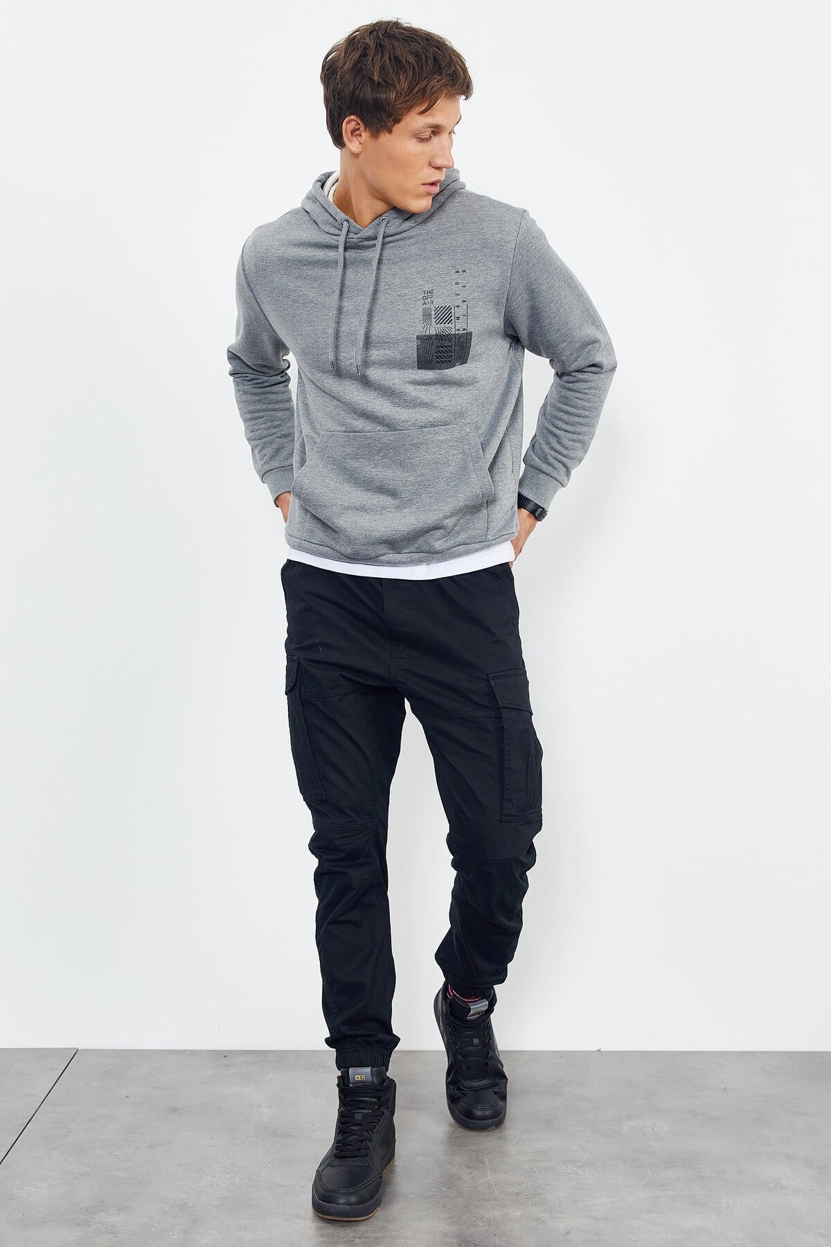 Grey Melange Front and Back Print Comfortable Fit Men's Hooded Sweatshirt - 88017