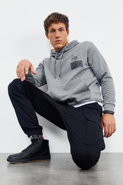 Grey Melange Front and Back Print Comfortable Fit Men's Hooded Sweatshirt - 88017