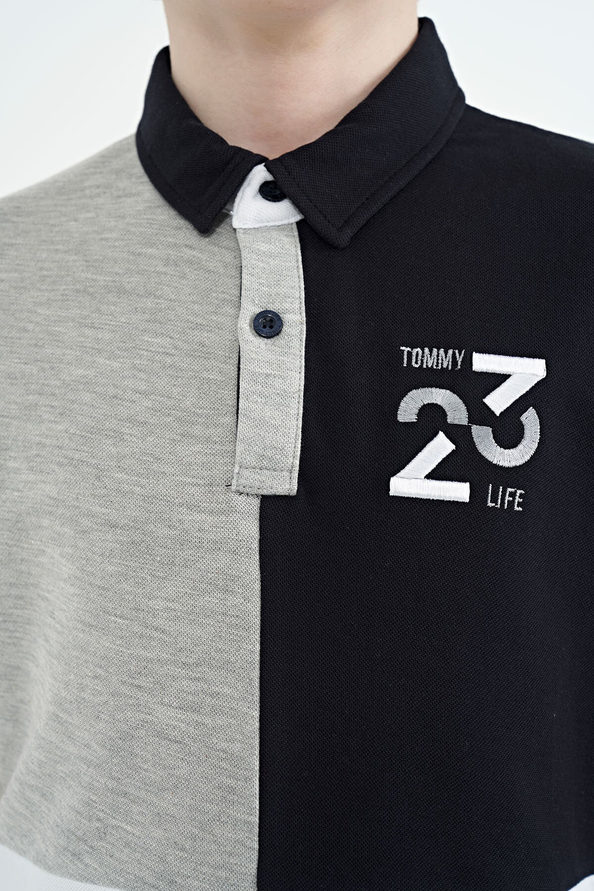 Grey Melange Color Block Embroidered Detailed Standard Pattern Polo Collar Boys T-Shirt - 11108