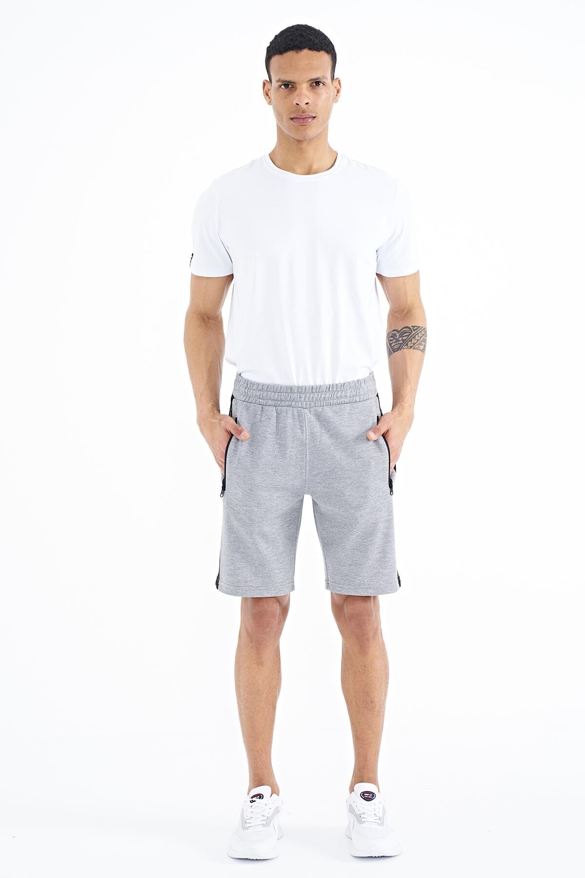 Alfred Grey Melange Standard Fit Men's Shorts - 81244