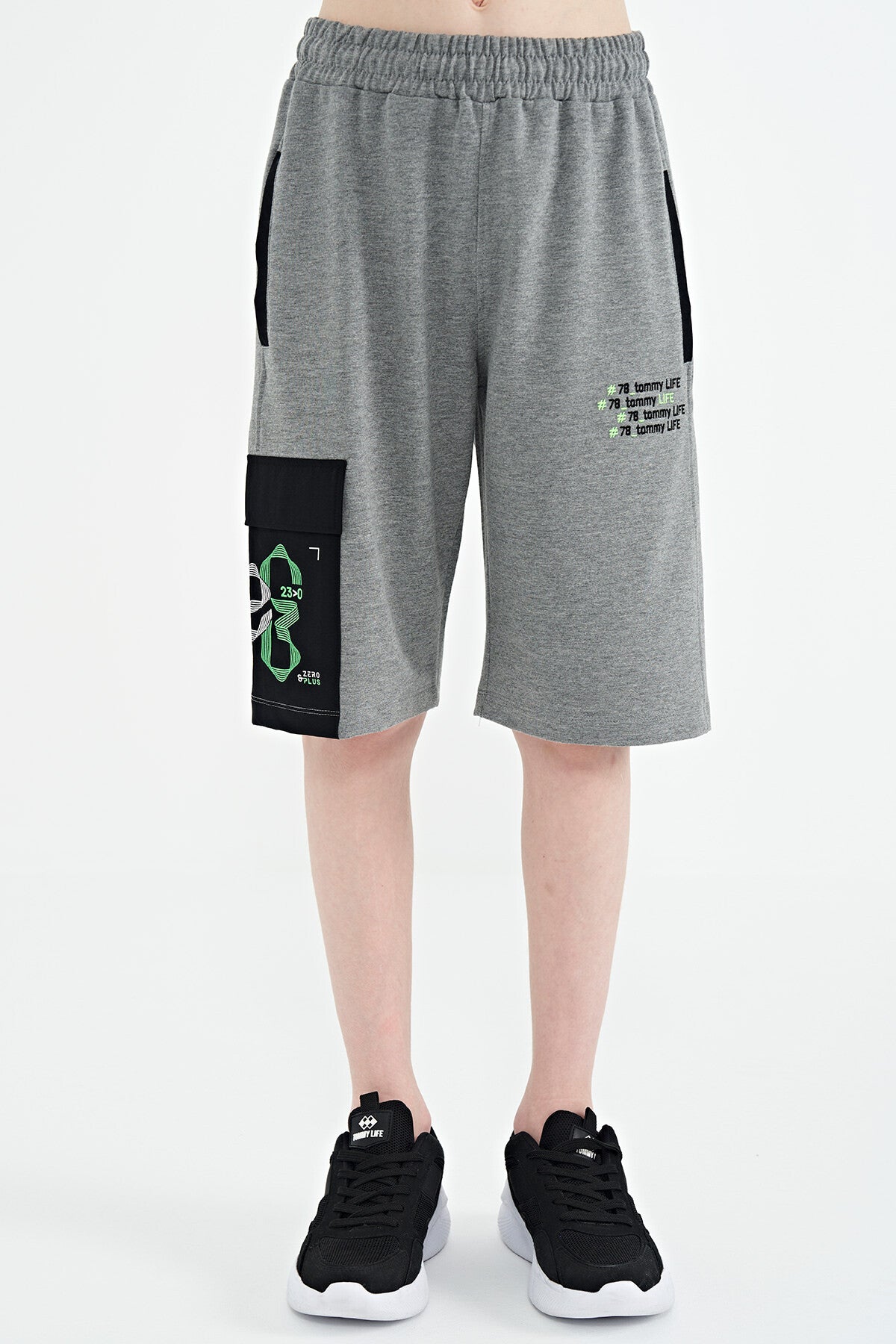 Grey Melange Plain Detailed Embroidered Standard Fit Boys Shorts - 11142