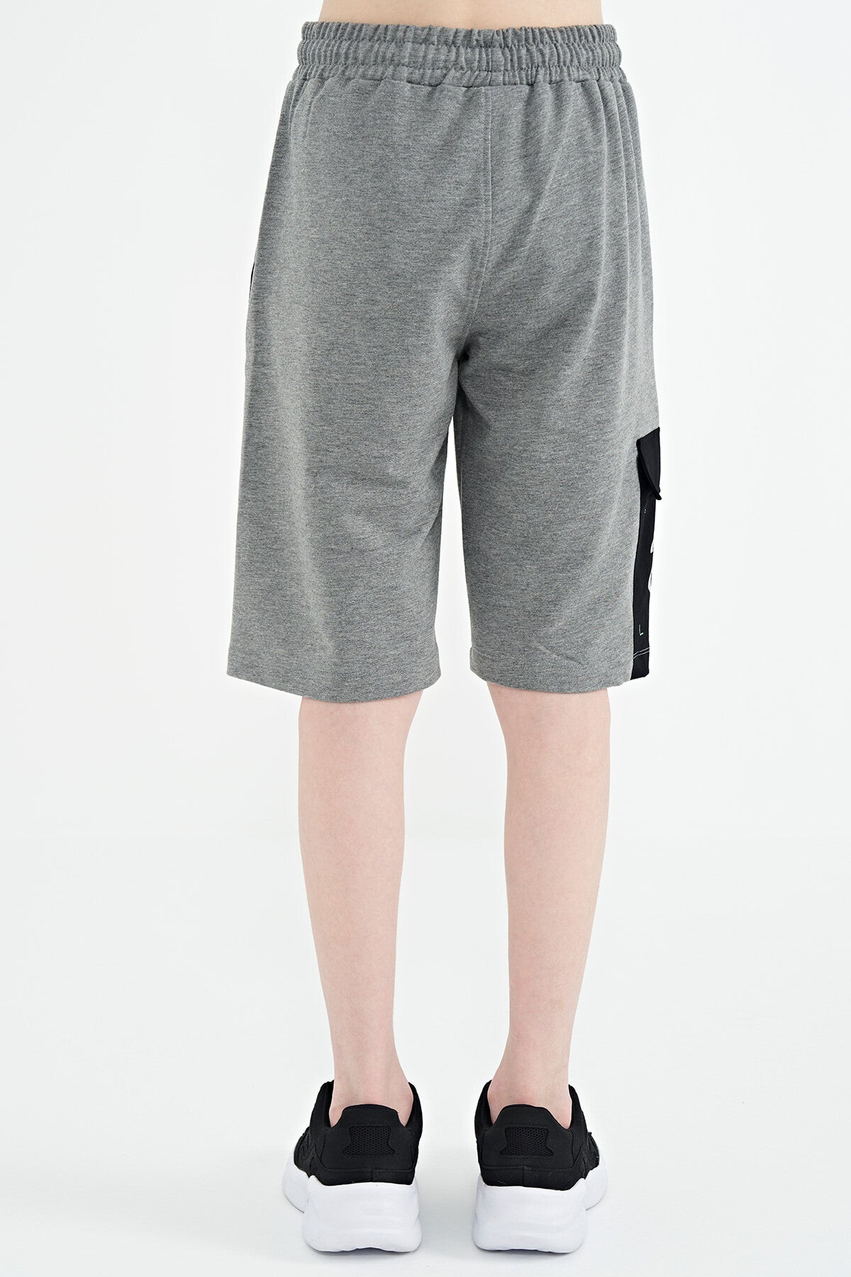 Grey Melange Plain Detailed Embroidered Standard Fit Boys Shorts - 11142