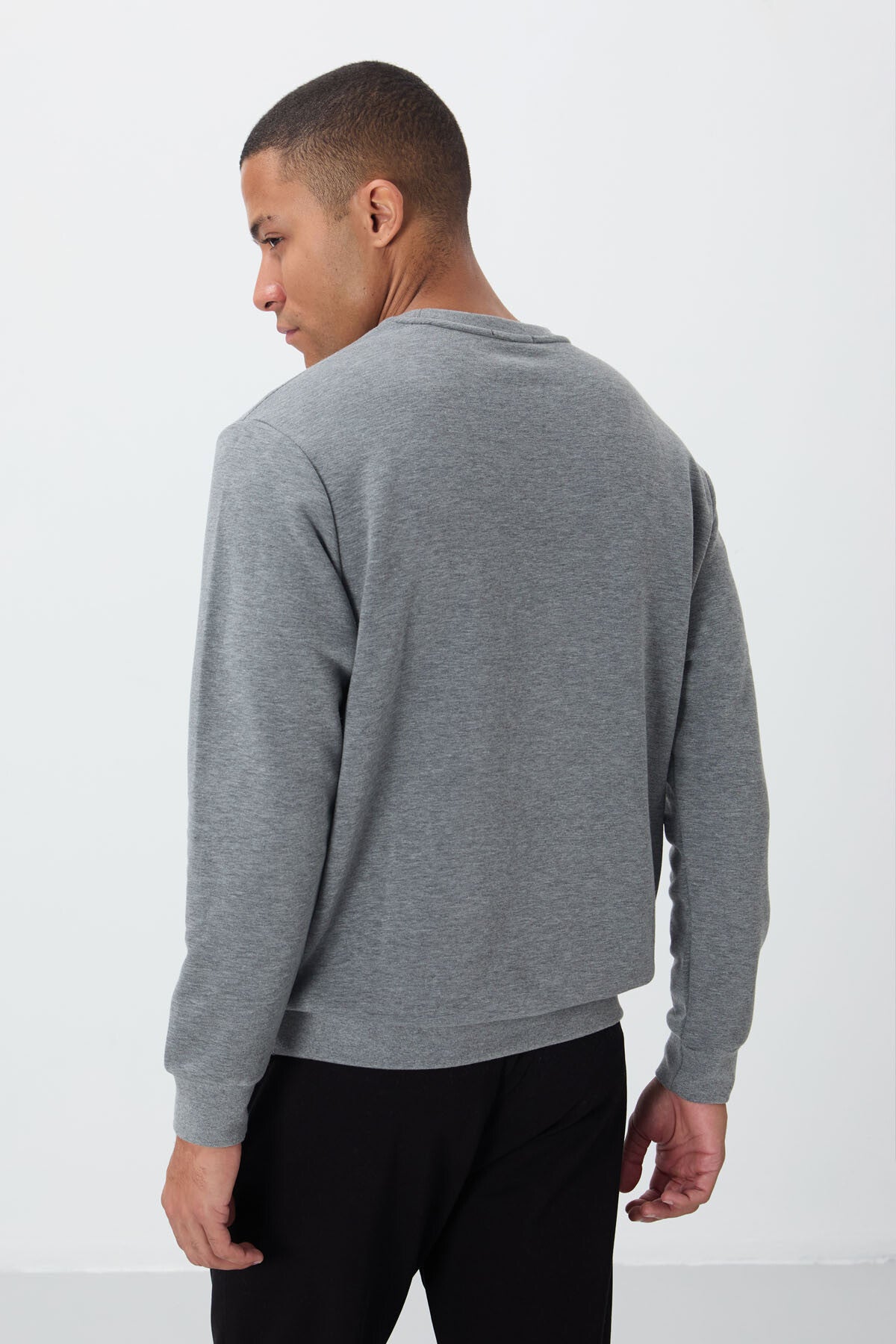 Grey Melange Print Embroidered O Collar Comfort Fit Polar Lined Men's Sweatshirt - 88020