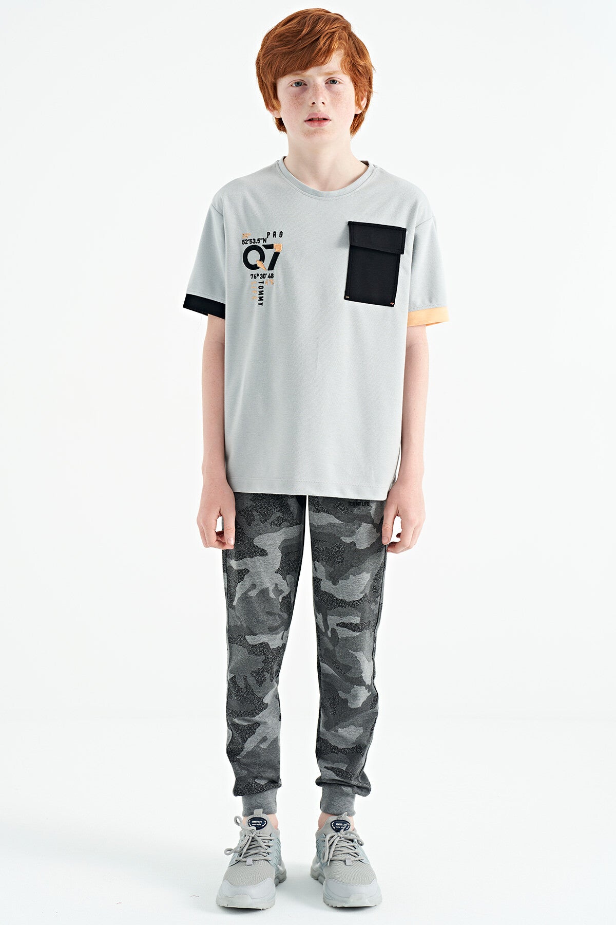 Gray O Collar Oversize Print Detailed Boys' T-Shirt - 11152
