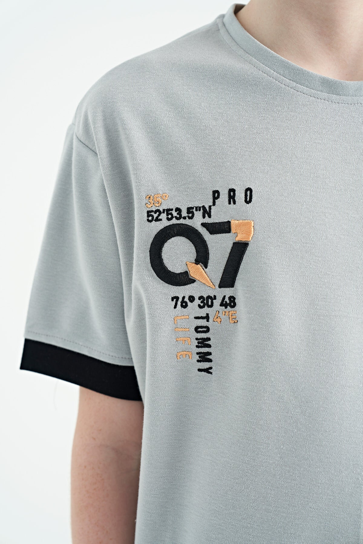 Gray O Collar Oversize Print Detailed Boys' T-Shirt - 11152