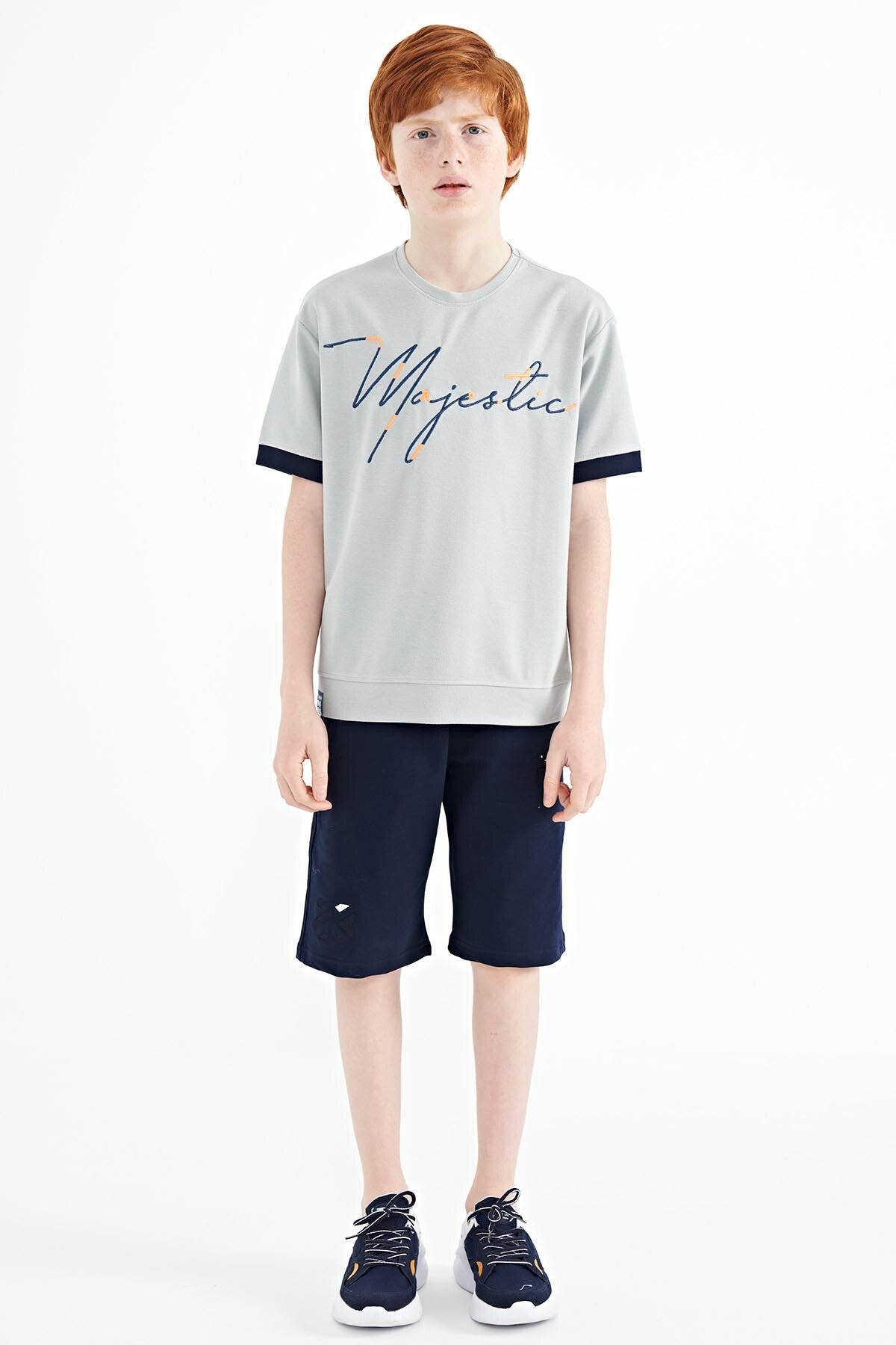 Grey Front Print Embroidered O Collar Oversize Boys T-Shirt - 11147