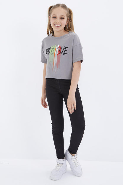 Grey Color Printed O Collar Oversize Drop Shoulder Girls Crop T-Shirt - 75036