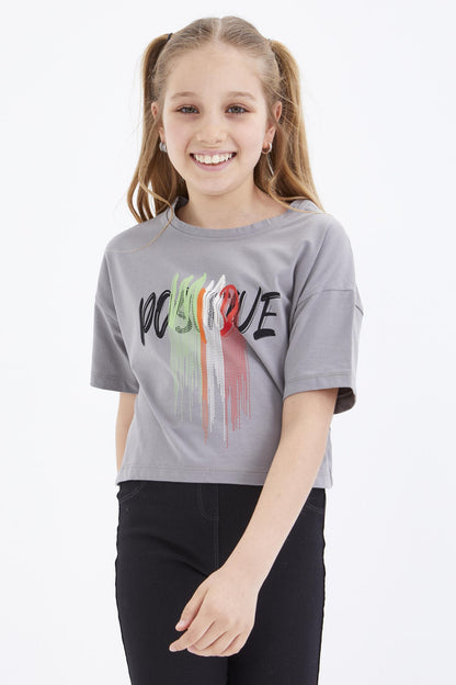 Grey Color Printed O Collar Oversize Drop Shoulder Girls Crop T-Shirt - 75036