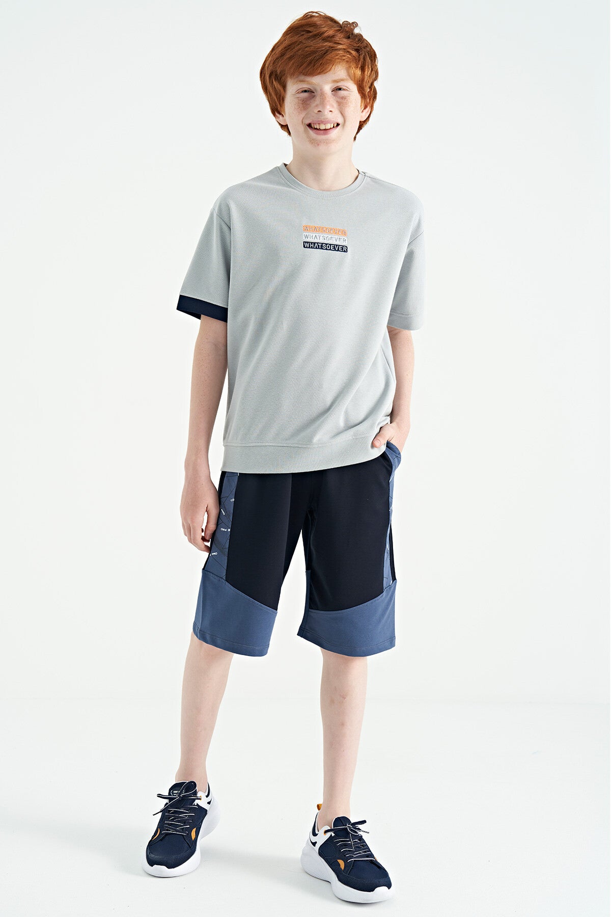 Gray Embroidered O Collar Oversize Boys T-Shirt - 11146