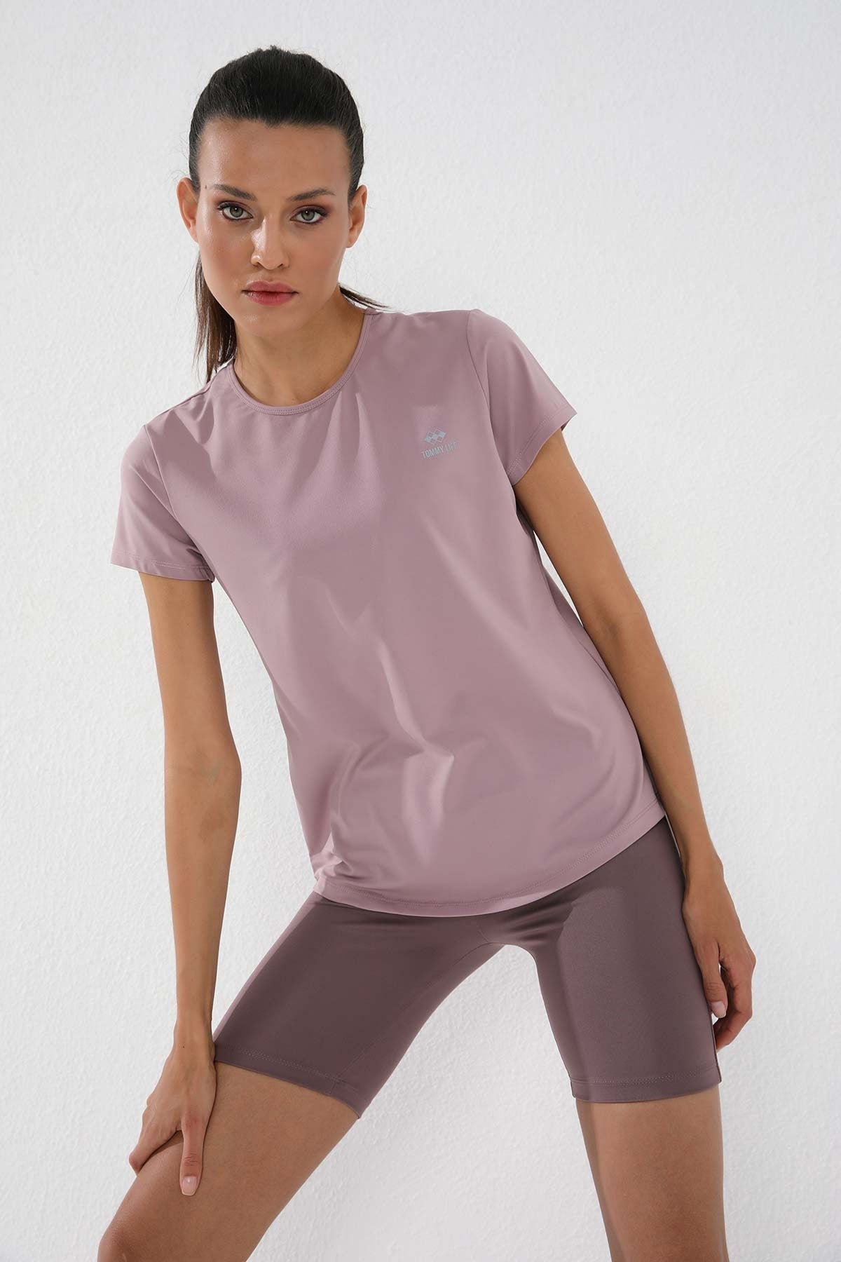 Dried Rose Basic Short Sleeve Standard Fit O Neck Women's T-Shirt - 97144