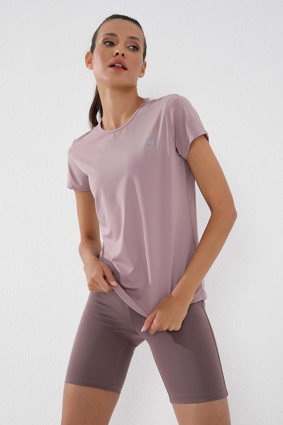 Dried Rose Basic Short Sleeve Standard Fit O Neck Women's T-Shirt - 97144