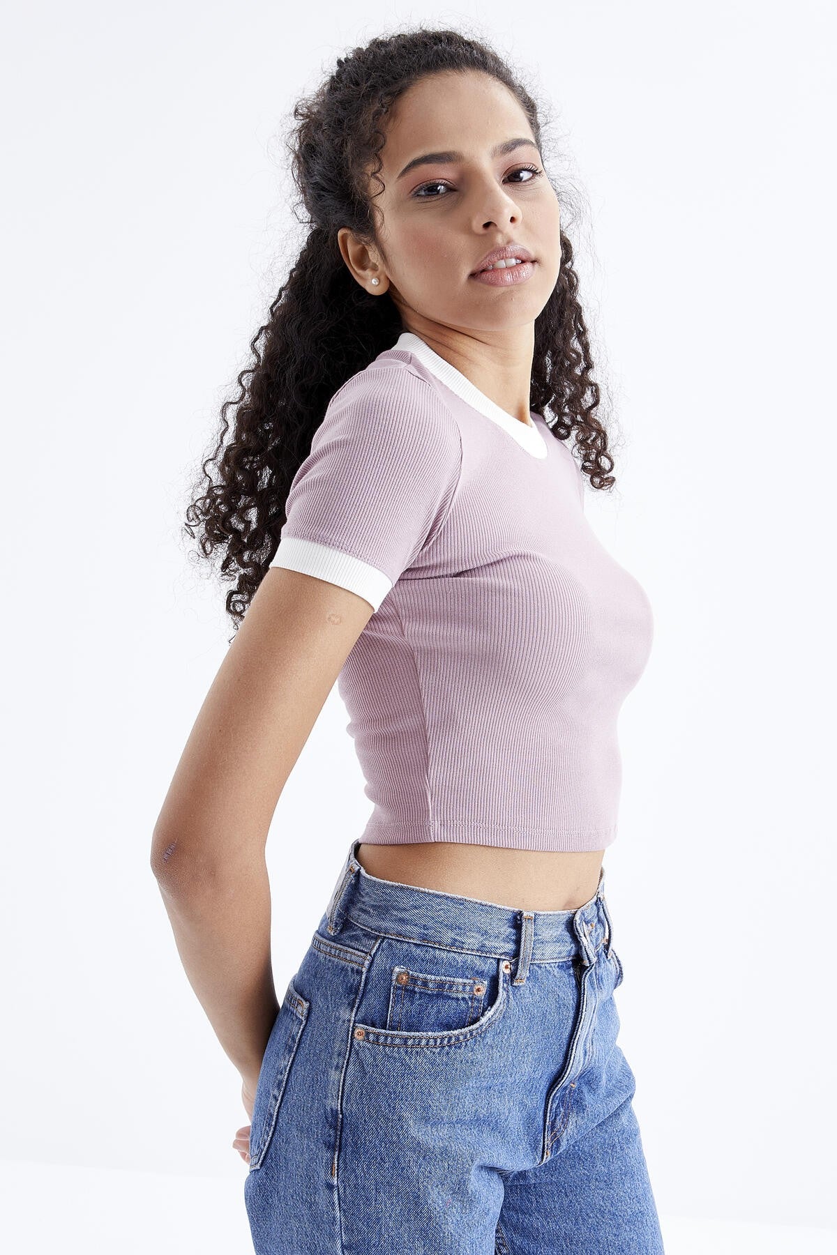 Dried Rose Basic Detailed O Neck Women's Crop Top T-Shirt - 97200