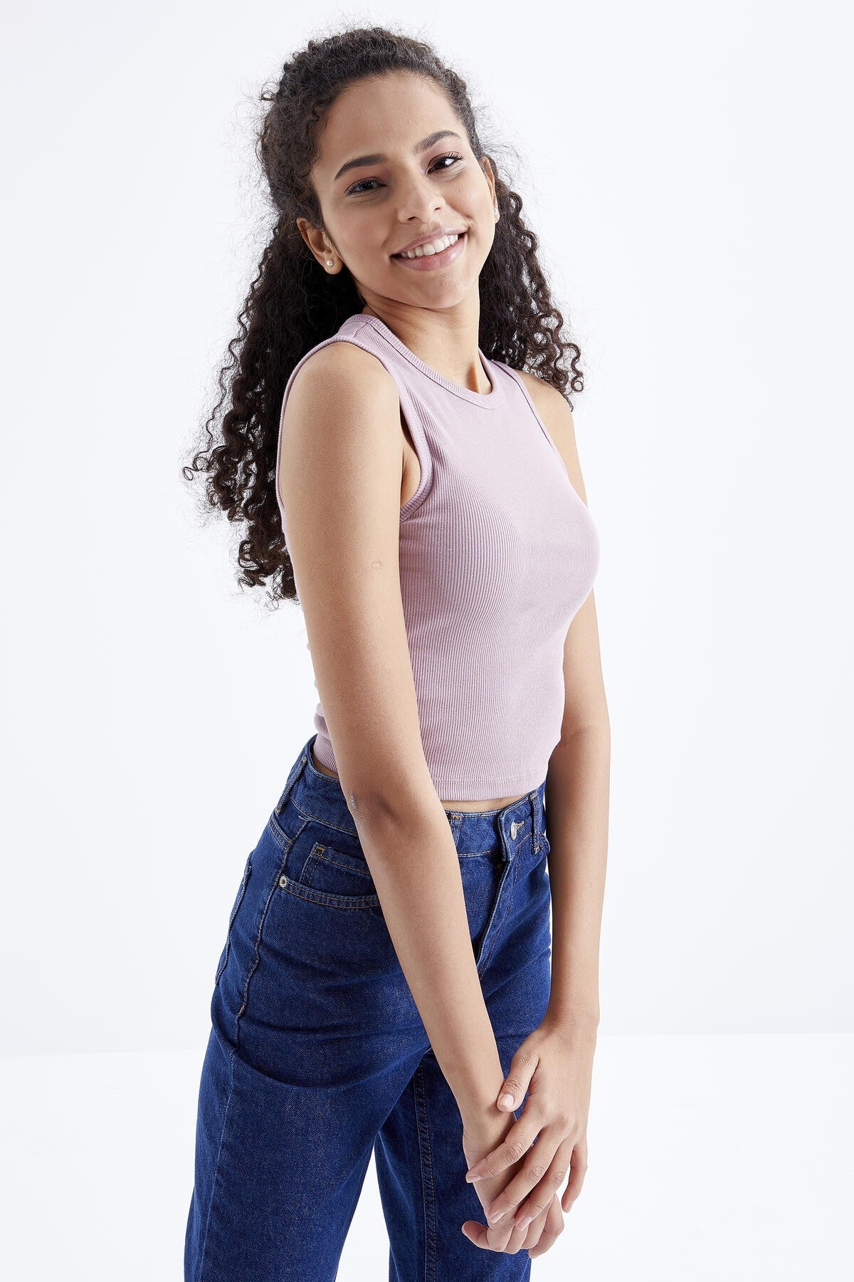 Dried Rose Basic Sleeveless O Neck Women's Crop Top Singlet - 97204