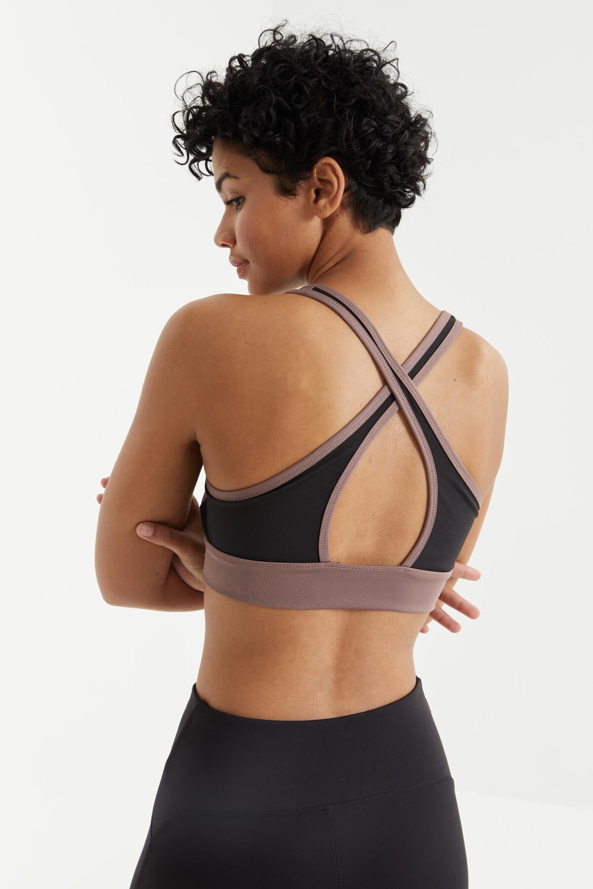 Dried Rose Cross Back Detailed Slim Fit U Collar Padded Women's Sports Bra - 97121