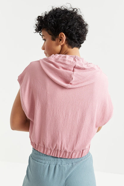 Dried Rose Hooded Printed Waist Elastic Crinkle Fabric Women's Crop Top T-Shirt - 97230