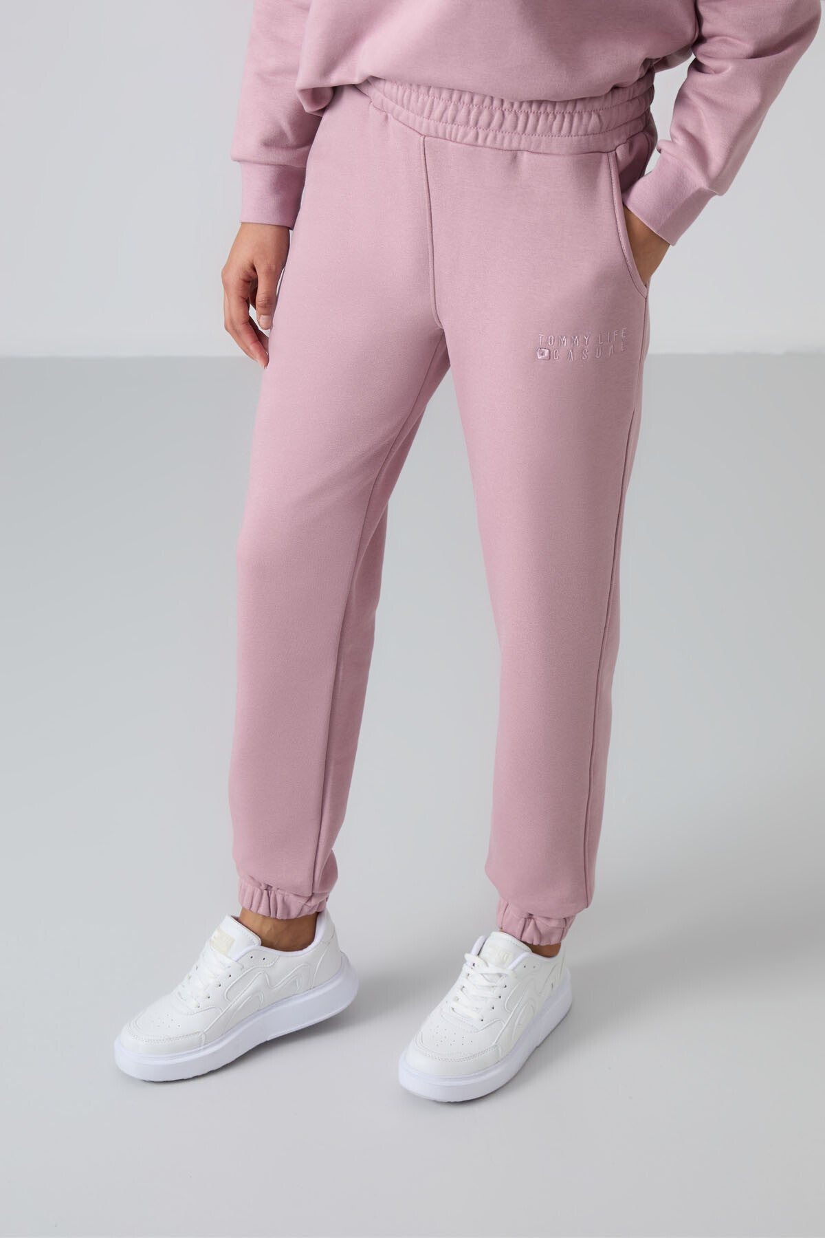 Dried Rose Basic Cotton O-Neck Oversize Elastic Cuffed Women's Tracksuit Set - 95287
