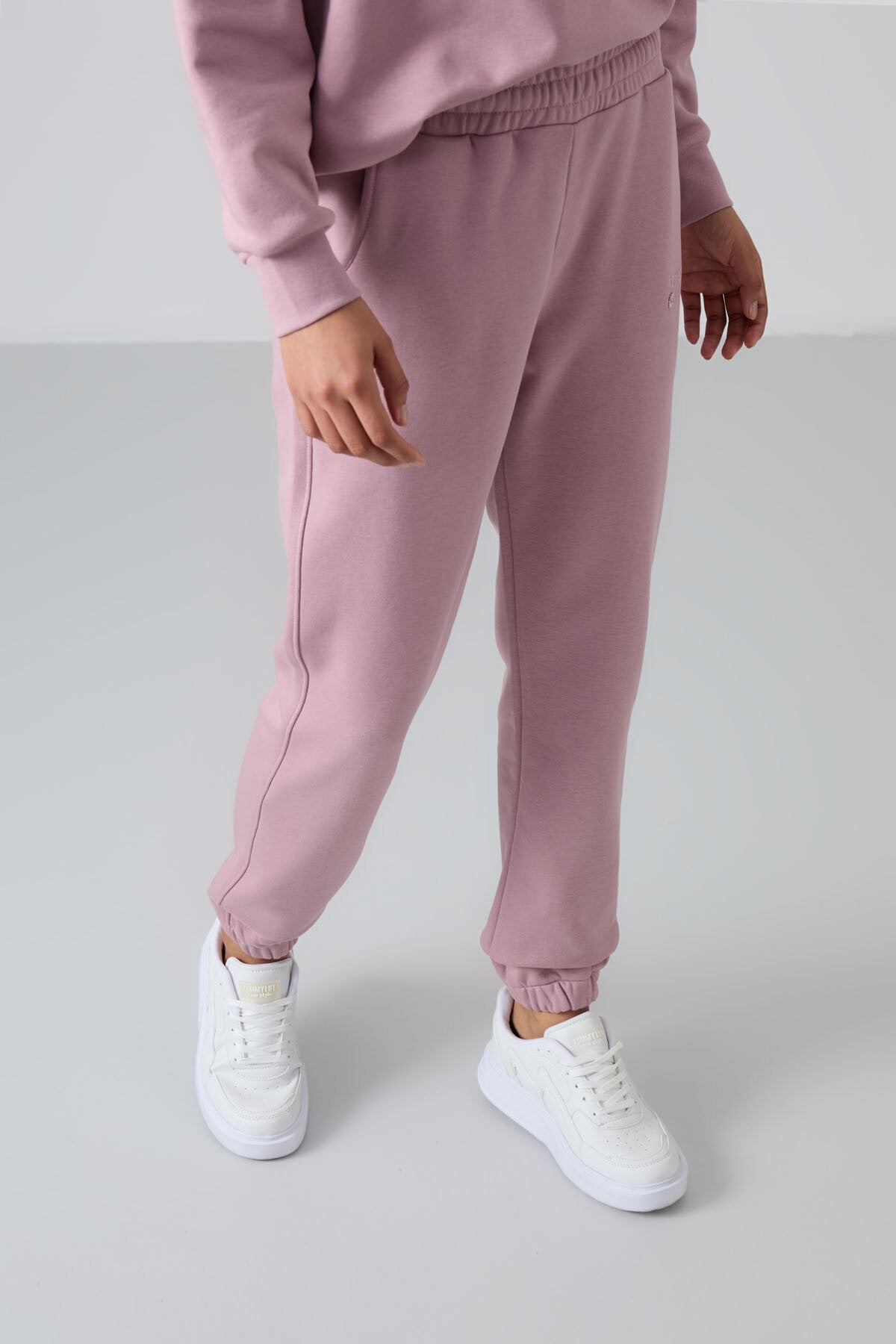 Dried Rose Basic Cotton O-Neck Oversize Elastic Cuffed Women's Tracksuit Set - 95287