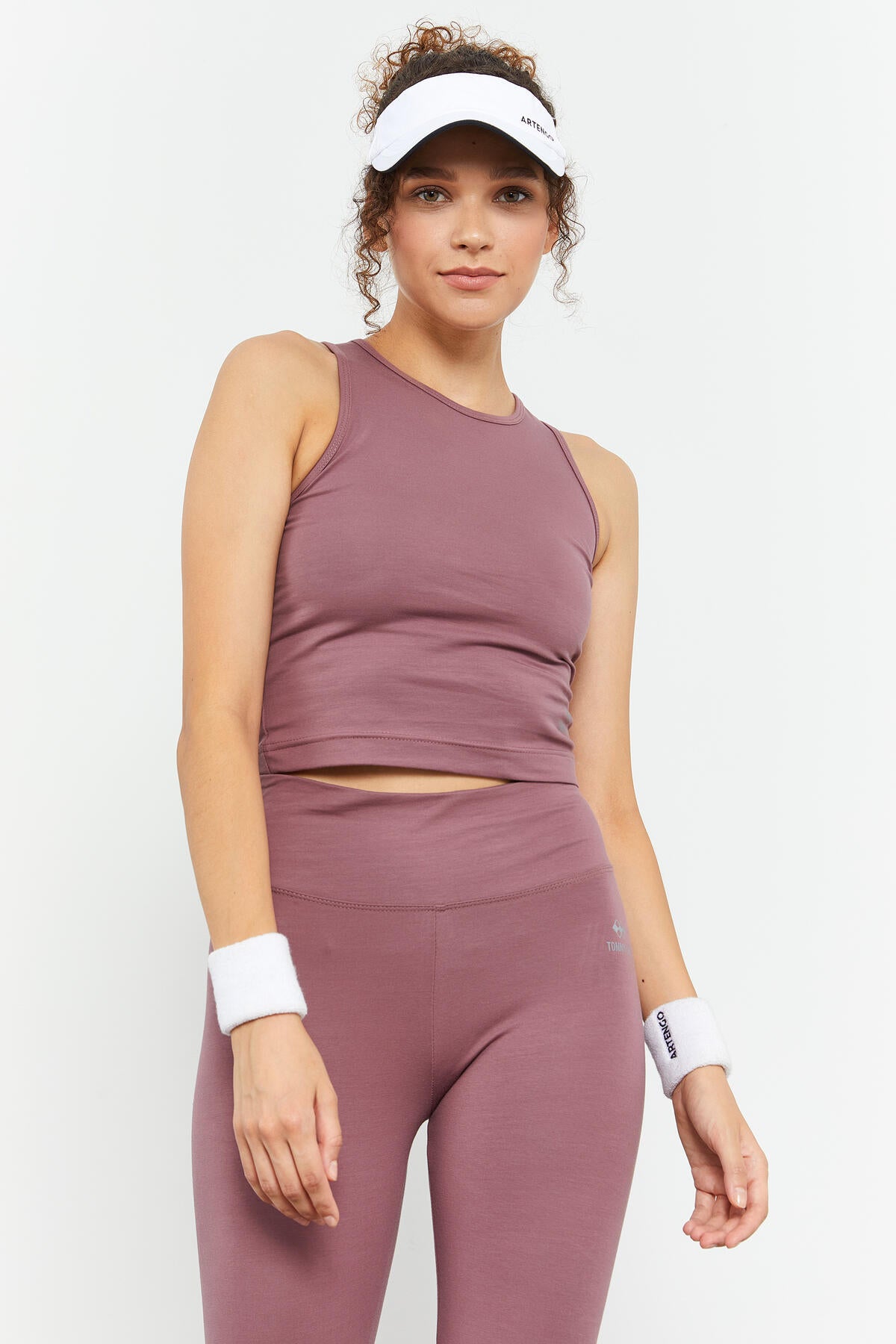 Dried Rose Zero Sleeve Narrow Fit O Collar Women's Crop Top Singlet - 97148