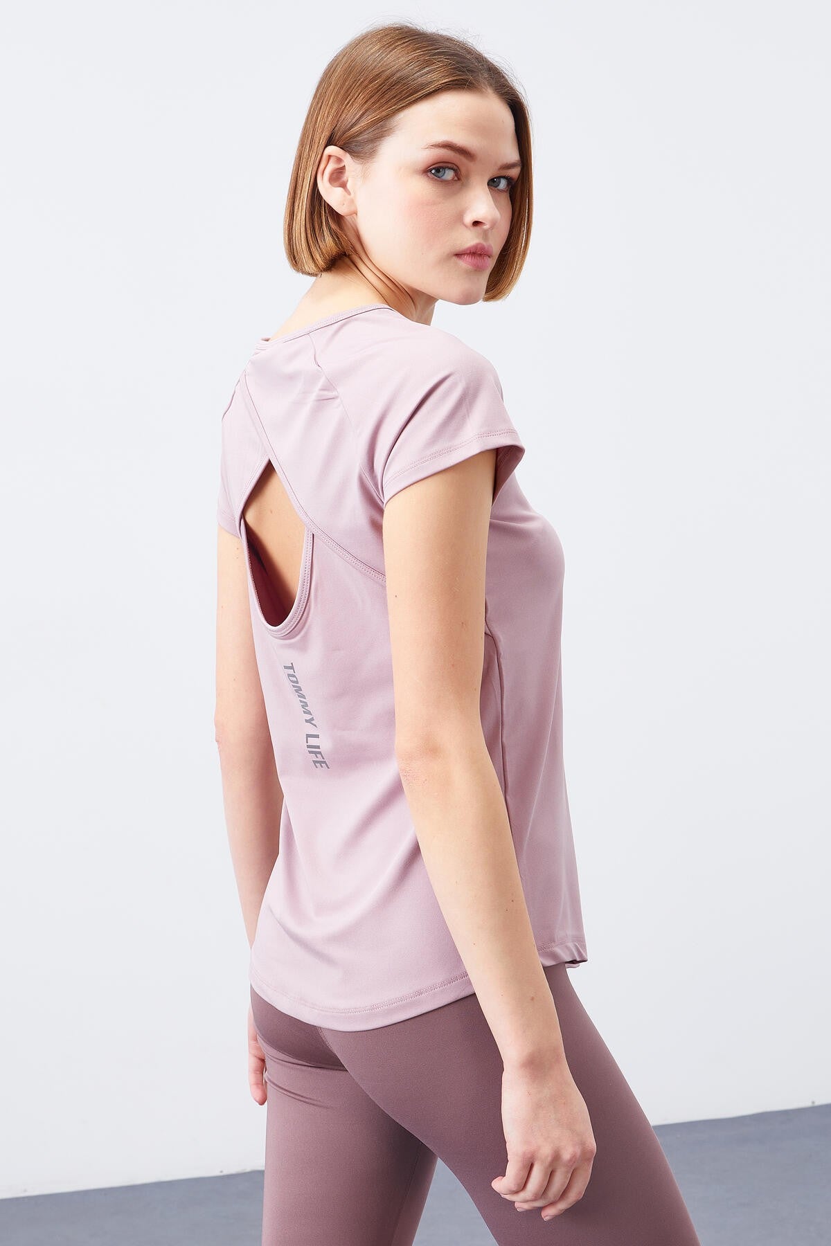 Dried Rose Back Window Short Sleeve Standard Fit O Collar Women's T-Shirt - 97101