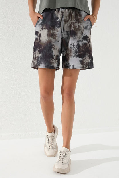 Print Laced Comfortable Fit Bermuda Women's Shorts - 91005