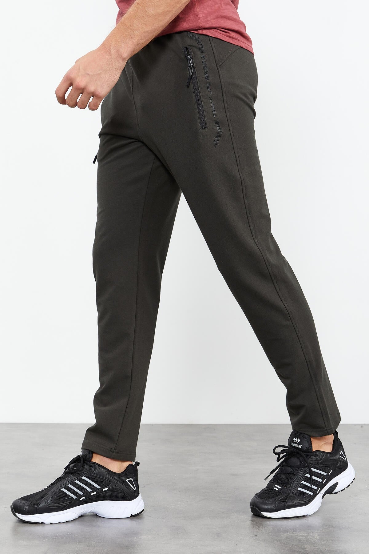 Right Leg Detailed Standard Mold Classic Cuff Men's Tracksuit Bottom - 84744