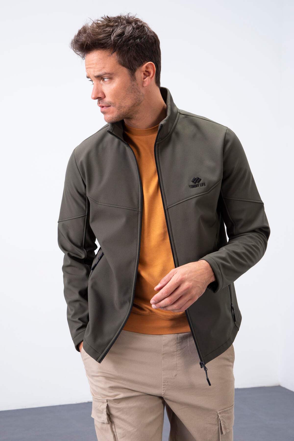 Zipper Front Stand Collar Water and Windproof Softshell Men's Jacket - 88050