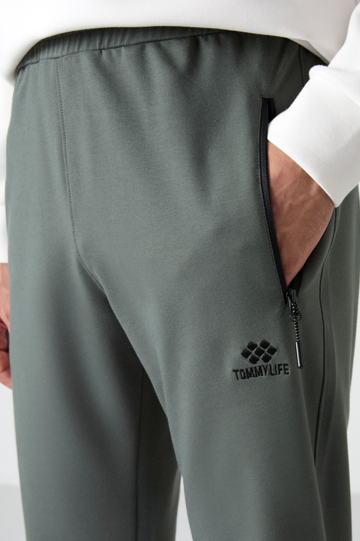 Zipper Waist Three-Pocket Slim Fit Classic Cuffed Men's Tracksuit Bottom - 84671