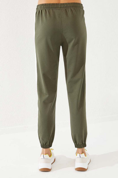 Right Two-Tone Striped Comfort Fit Elastic Cuff Women's Tracksuit Bottom - 94582