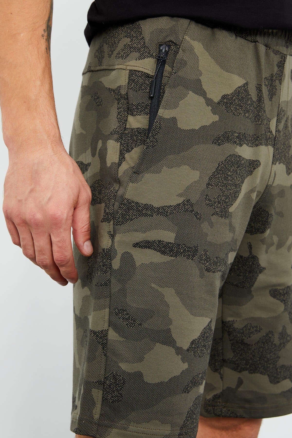 Camouflage Print Pocketed Standard Fit Men's Shorts - 81126