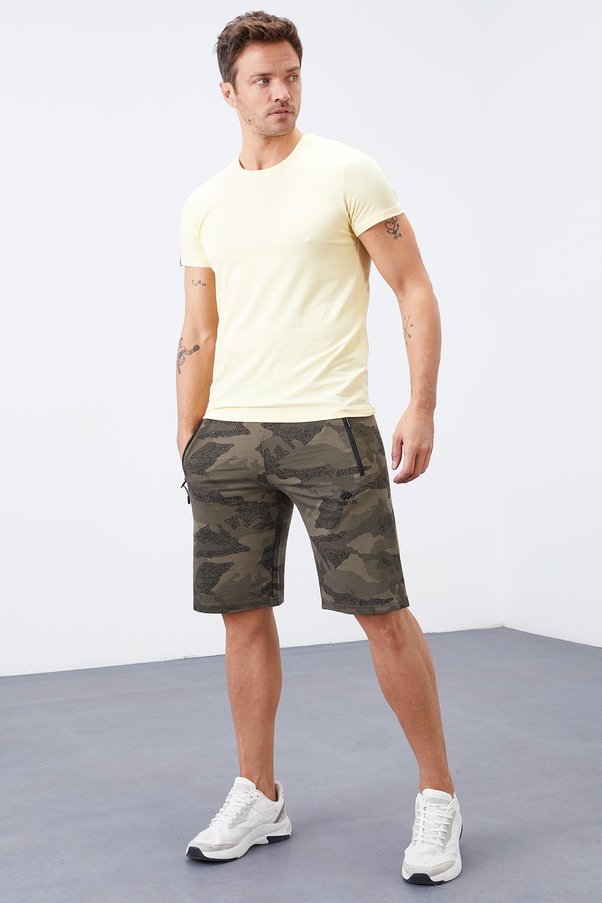 Camouflage Patterned Standard Fit Men's Shorts - 81157
