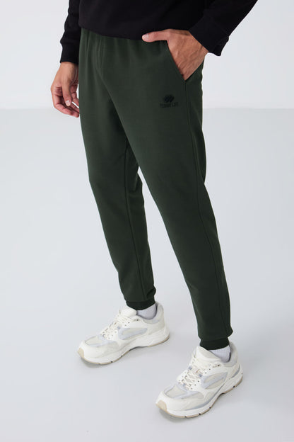 Classic Right Standard Fit Cuffed Men's Tracksuit Bottom - 84652