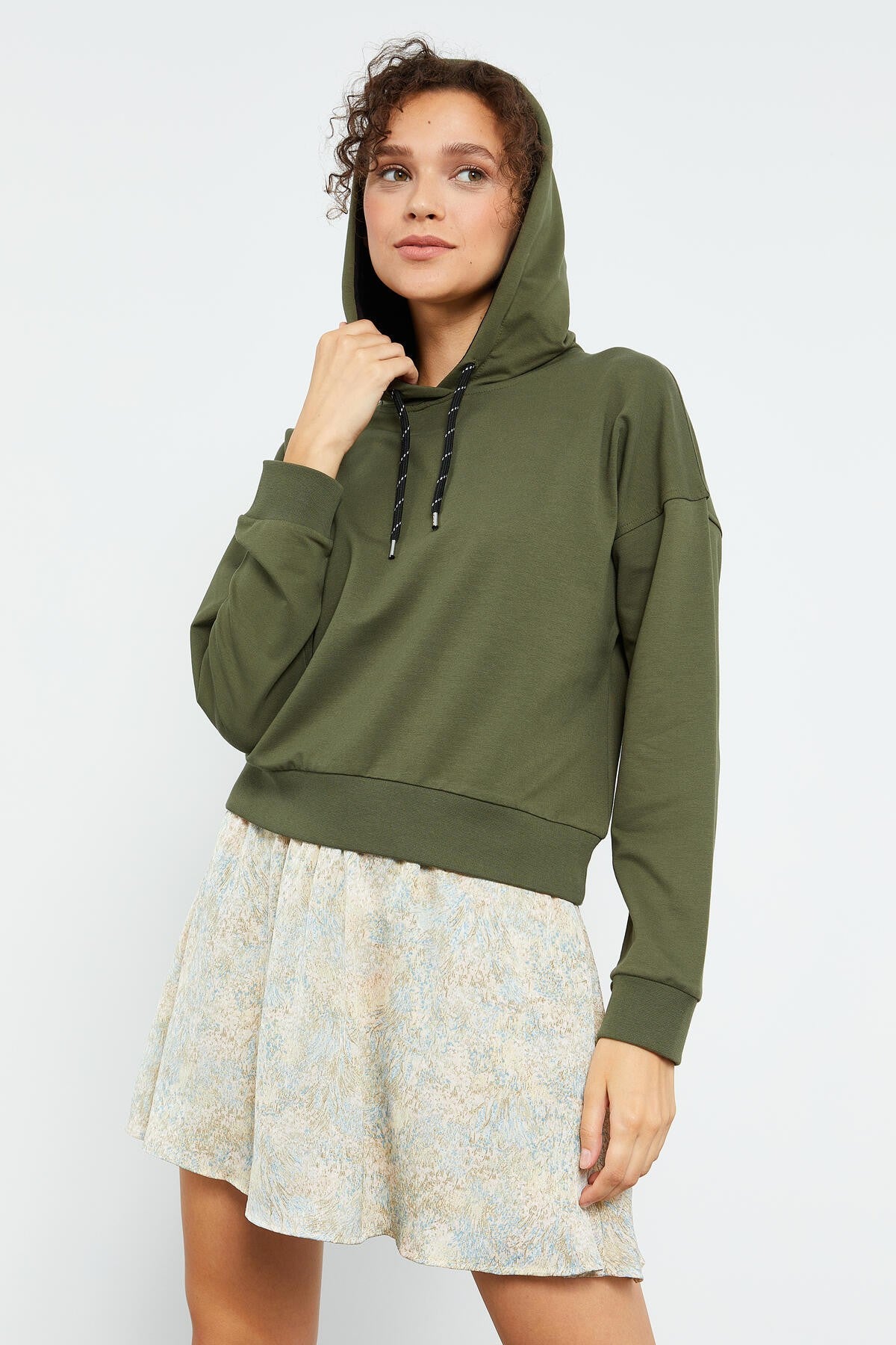 Long Sleeve Comfort Fit Hooded Women's Sweatshirt - 97115
