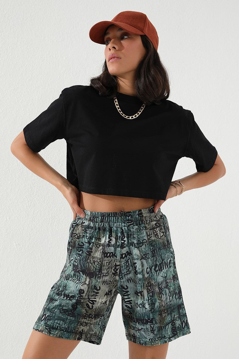 Print Lettering Embroidered Comfort Fit Bermuda Women's Shorts - 91006