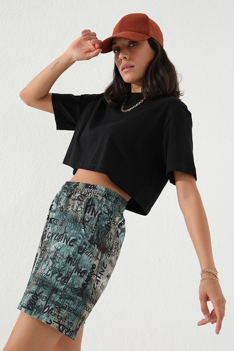 Print Lettering Embroidered Comfort Fit Bermuda Women's Shorts - 91006