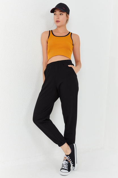 Mustard Basic Zero Sleeve Narrow Cut U Collar Women's Crop Top Singlet - 97160